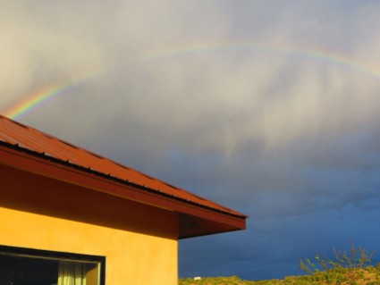 Roof with rainbow